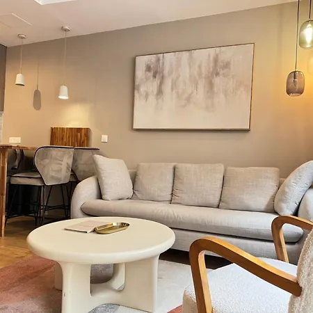 60 M2 Xx Center Of Xx 2 Bedrooms & 2 Bathrooms 아파트 *