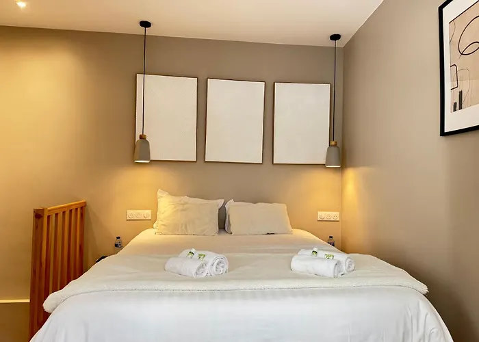 Apartment 60 M2 Xx Center Of Xx 2 Bedrooms & 2 Bathrooms